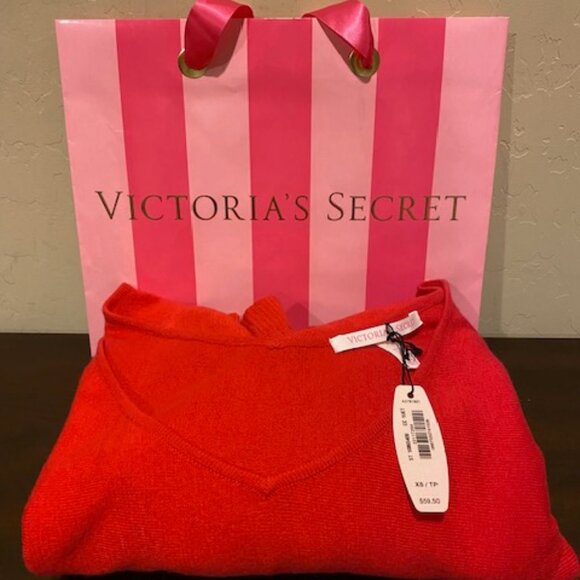 Victoria's Secret Dolman Sleeve V-Neck High-Low Sweater Raspberry Red Size XS - Picture 16 of 16